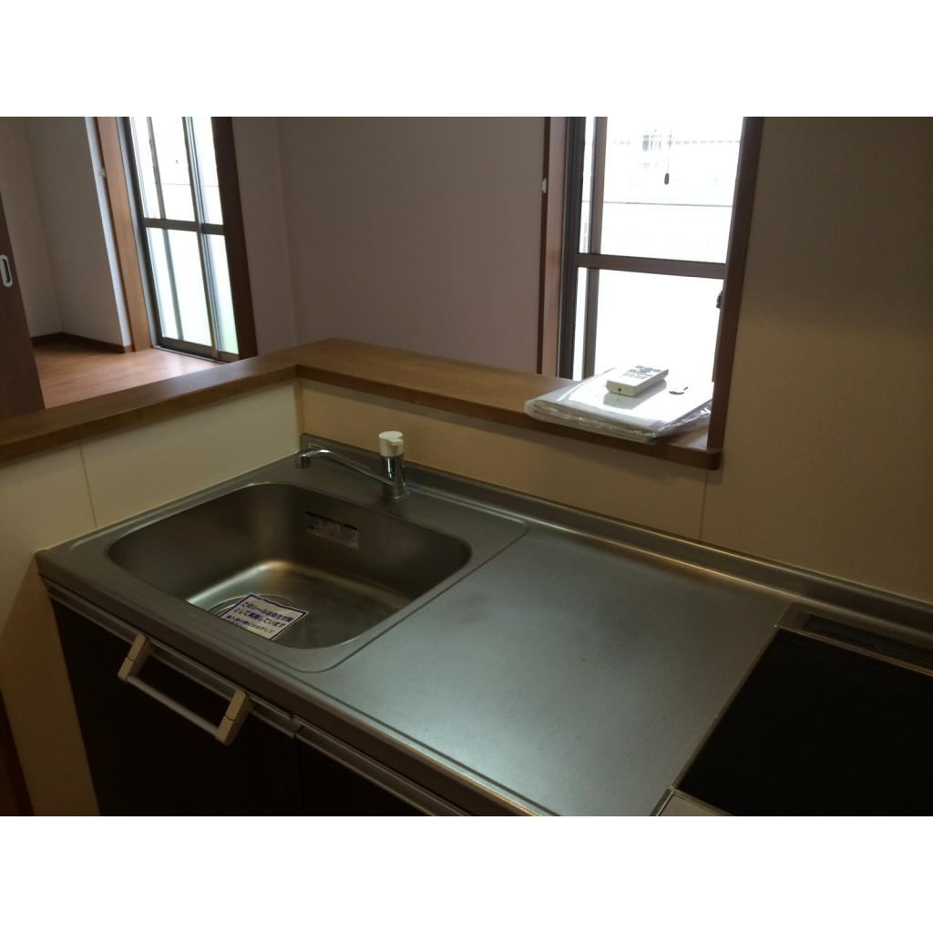 プレジデント雅　Cのキッチン|お料理しやすいキッチンです