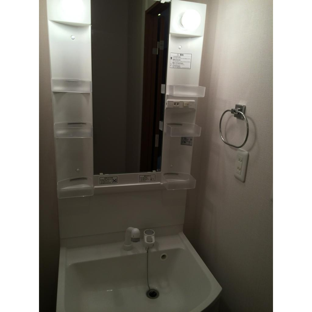 プレジデント雅　Cの洗面所|使いやすい洗面所です