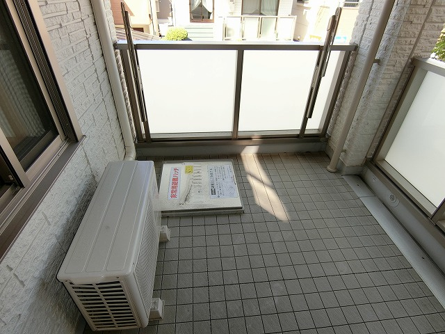 Maison de Rのバルコニー