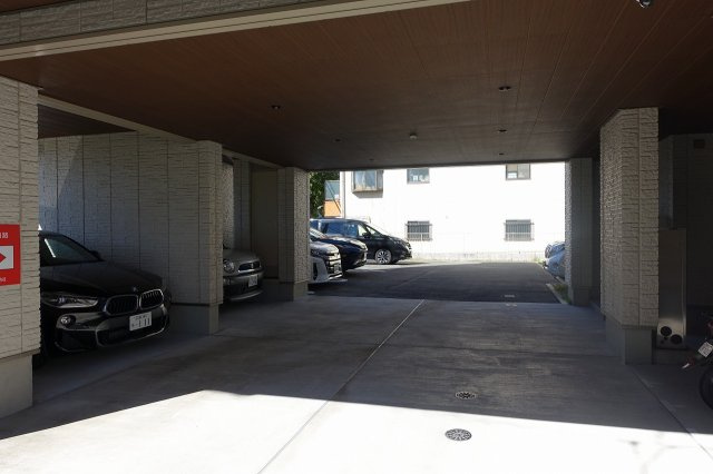 Maison de Rの駐車場