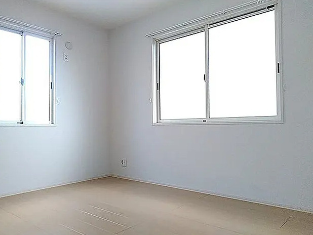 【チクバコート】　堺市北区1棟収益マンション　の洋室