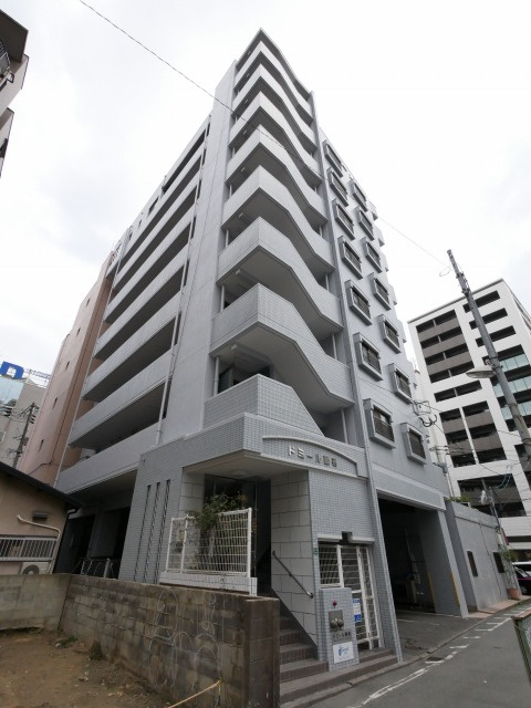 ドミール藤嵜の外観