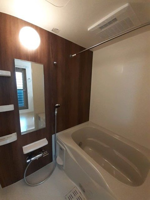 【浴室】 | ルミナーレ