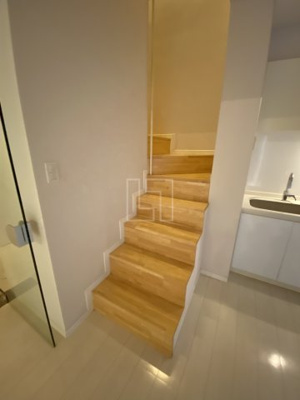 【内装】 | HORIE LUX（ホリエラックス） | HORIE LUX（ホリエラックス）　階段