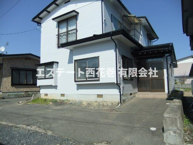 小田島貸家の外観