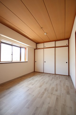 【洋室】 | メゾンツインウィン二番館