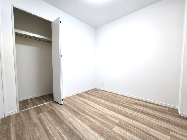 高宮オークマンションの洋室|お子様のお部屋や書斎に良さそうです！！