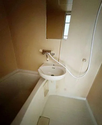 【洗面所】 | オクトーバー１０ | 洗面台です