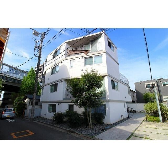 モンクレ桜新町のエントランス| 