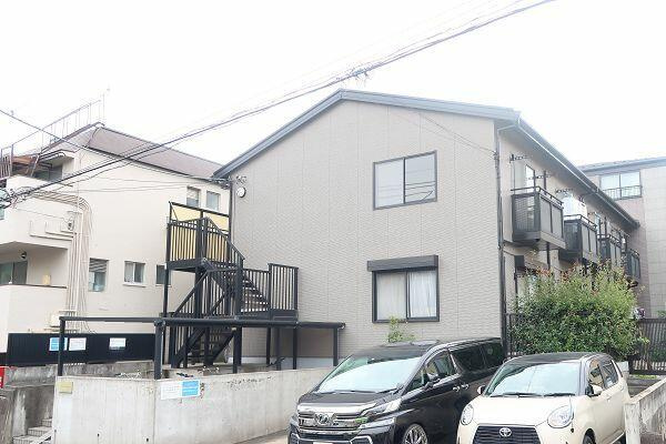 メテオールモモセの駐車場