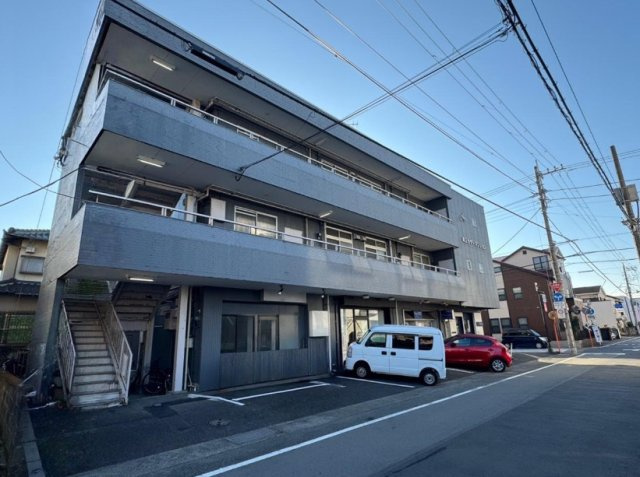 【第二セダーマンション】　静岡県沼津市1棟収益マンションの外観