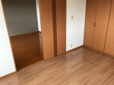 【居間・リビング】 | ロイヤルヒルズ青山 | 洋室