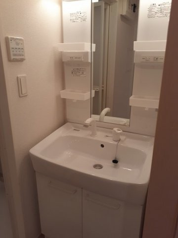 忙しい朝には欠かせない洗面所です