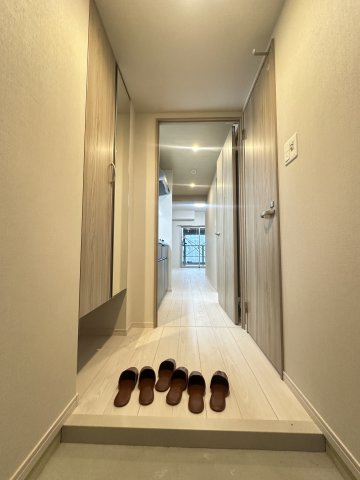 Arista箱崎の玄関