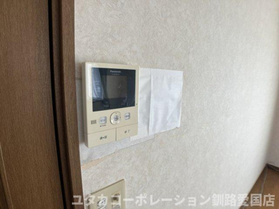 【防犯設備】 | 文苑4丁目41-2、3売家 | モニターホン付きで防犯性向上★