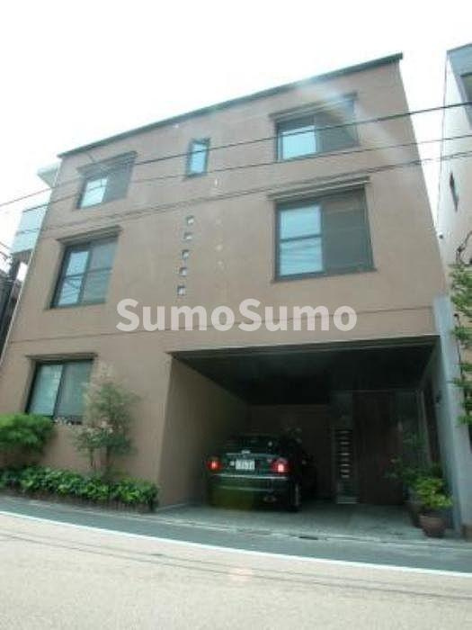 APARTMENT　TOKU