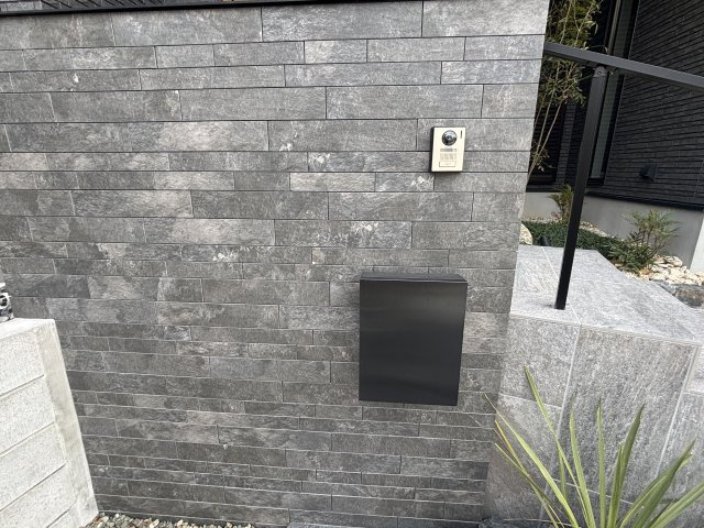 ROYAL LIFE 守山区城土町｜名古屋市の戸建ならホームアップのセキュリティ|ＴＶモニター付きインターホン