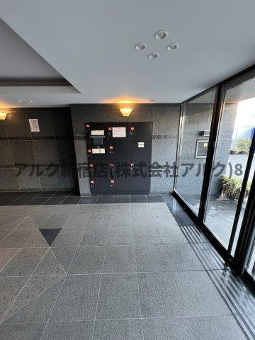 ルーブル浜田山のエントランス