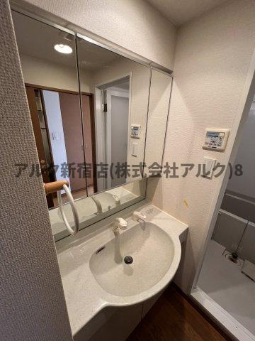 ルーブル浜田山の洗面所