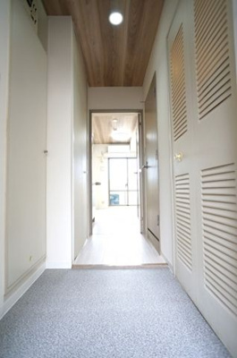 【玄関】 | サンセール与野本町 | ※別部屋写真使用。