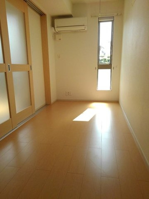 【内装】 | ホワイトルーム老津 | 物件の内装です