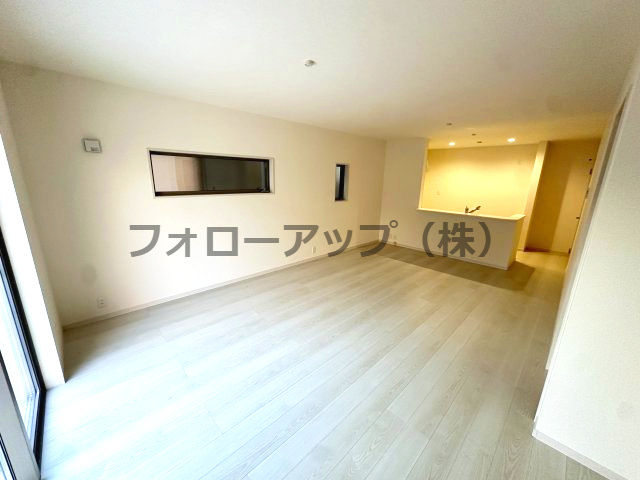 岸和田上町３期１号棟の居間・リビング