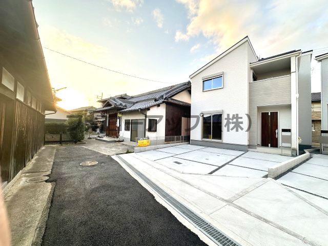 岸和田上町３期１号棟の前面道路含む現地写真|前面道路含む現地写真です