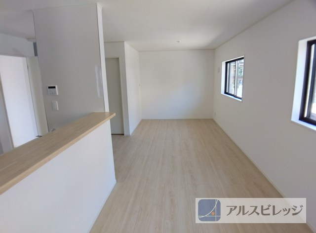 新築/立川市砂川町２丁目の居間・リビング|陽当たり良好