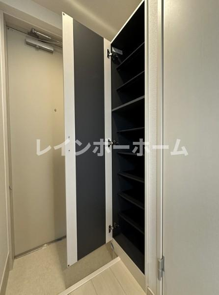 ヴィラ船橋の玄関