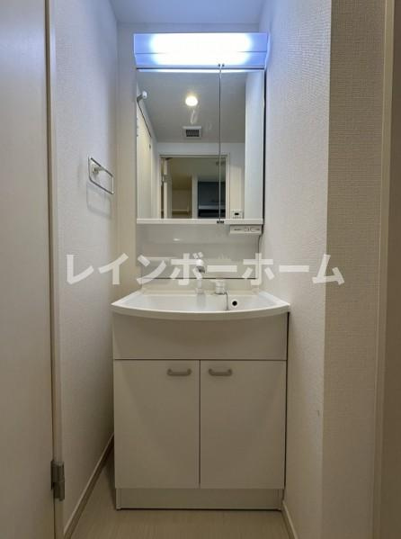 ヴィラ船橋の独立洗面台