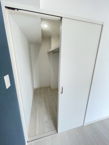 CREST西新 の収納