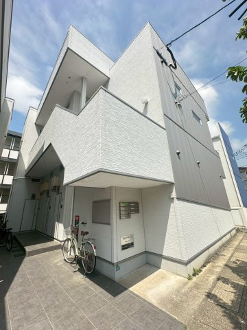 Four Leafの外観