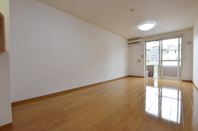 【居間・リビング】 | ソレアード・ピノ