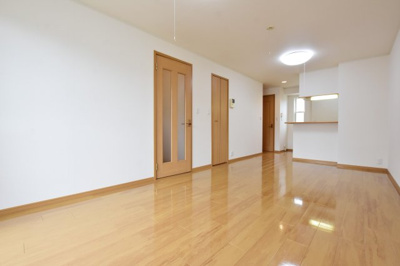 【居間・リビング】 | ソレアード・ピノ