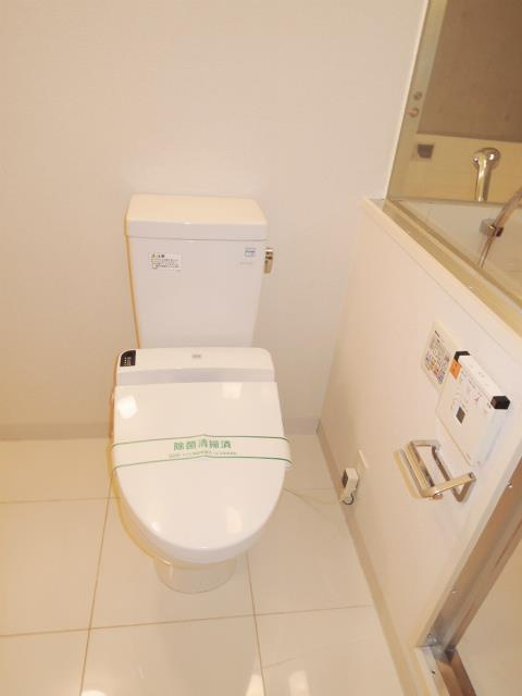 FLEG自由が丘ELのトイレ