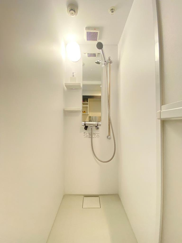 練馬区向山３丁目のアパートのシャワールーム|別部屋