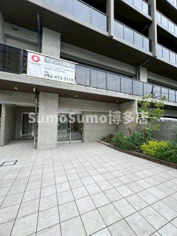 First博多駅前の外観パース|こちら、外観パースです