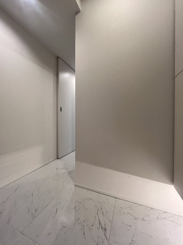 Fullea奥沢の玄関