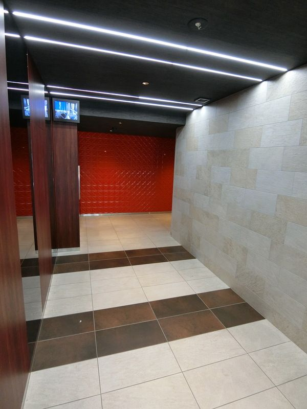 ELGRAND箱崎のロビー