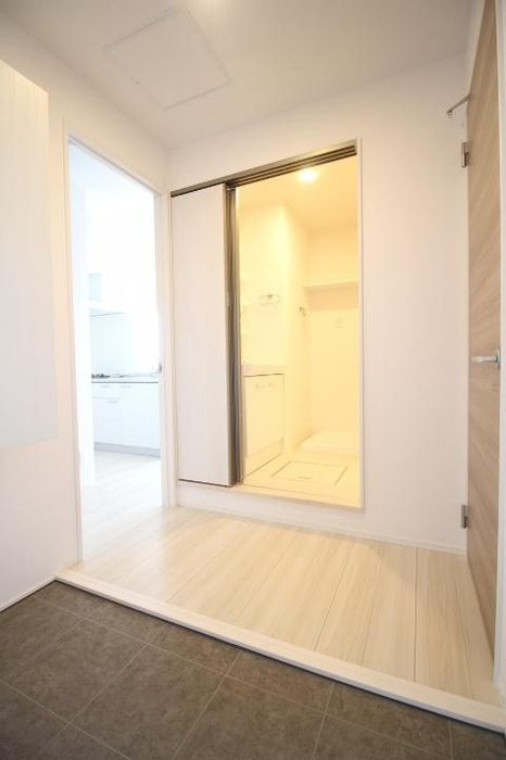 D-room笹原駅南の玄関