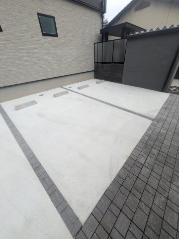 FORENA COURT高宮の駐車場