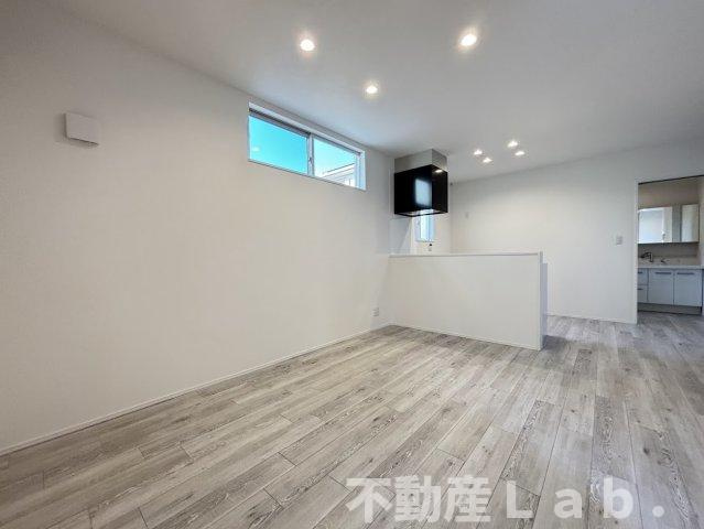 グランシティ富合Ⅱの居間・リビング|※同一建物別号室のお写真です。