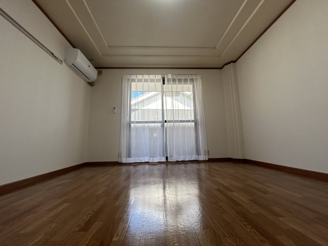 コンフォール白水の居間・リビング