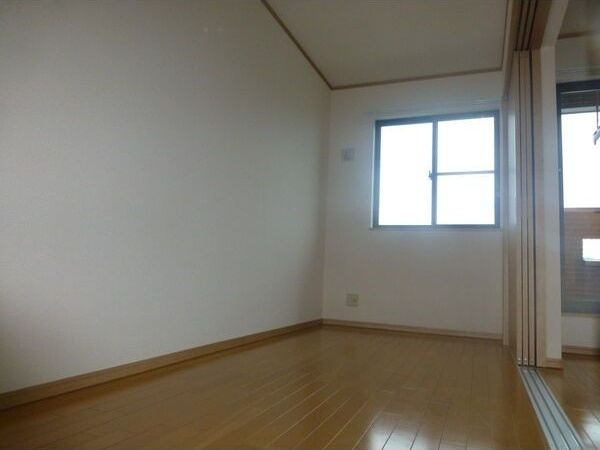 リアンファ -Lianhua-の洋室