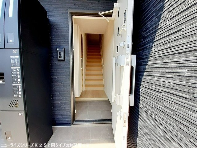 アン・ソレイユの玄関