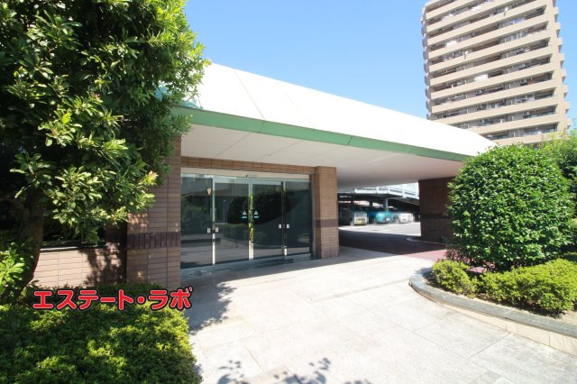 エスポアクレメント安城桜町南棟のエントランス