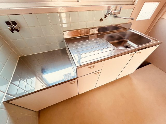 西舞子2丁目戸建のキッチン