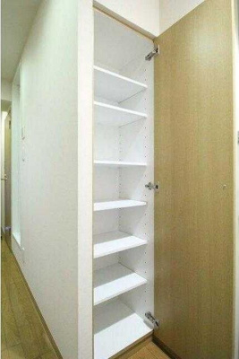 【玄関】 | スカイコート三越前壱番館