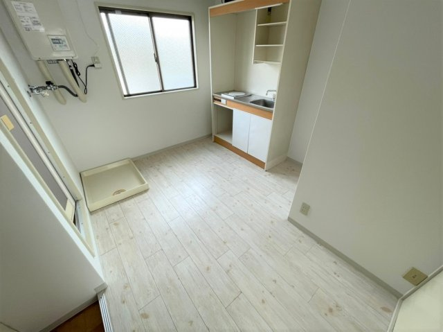 ＭＪハイツ塩屋の居間・リビング