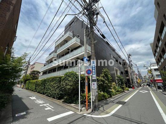 Ｊ．リヴェール学芸大学